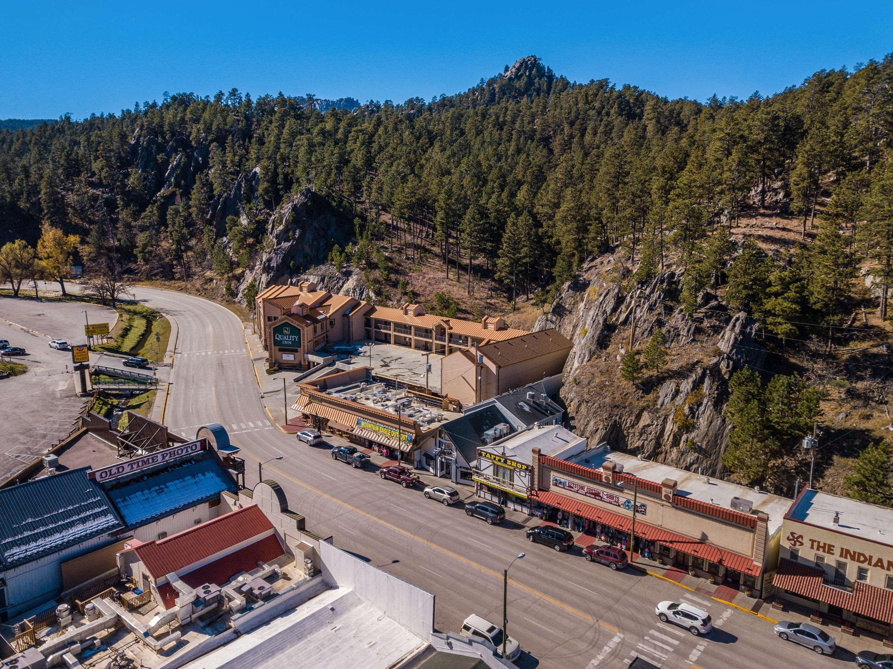 Quality Inn Keystone Near Mount Rushmore Exterior photo
